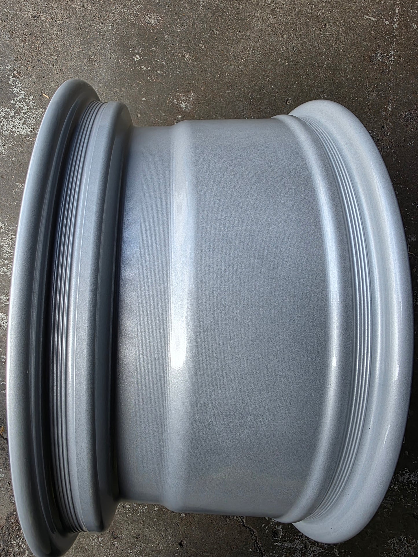 MAT 17X8.5 6X114.3 +12 OFFSET SILVER M107EM