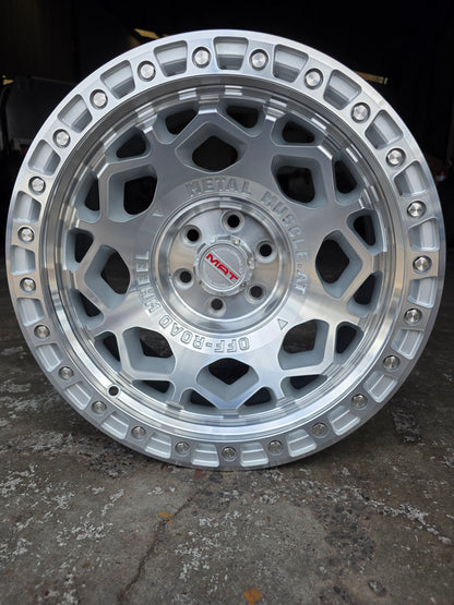 MAT 17X8.5 6X139.7 0 OFFSET SILVER M108BM