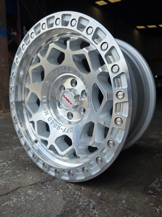MAT 17X8.5 6X114.3 -25 OFFSET SILVER M108FM